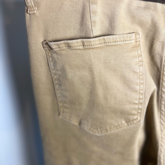 KUT from the kloth Meg wide legged khakis size 12 - Picture 5 of 8